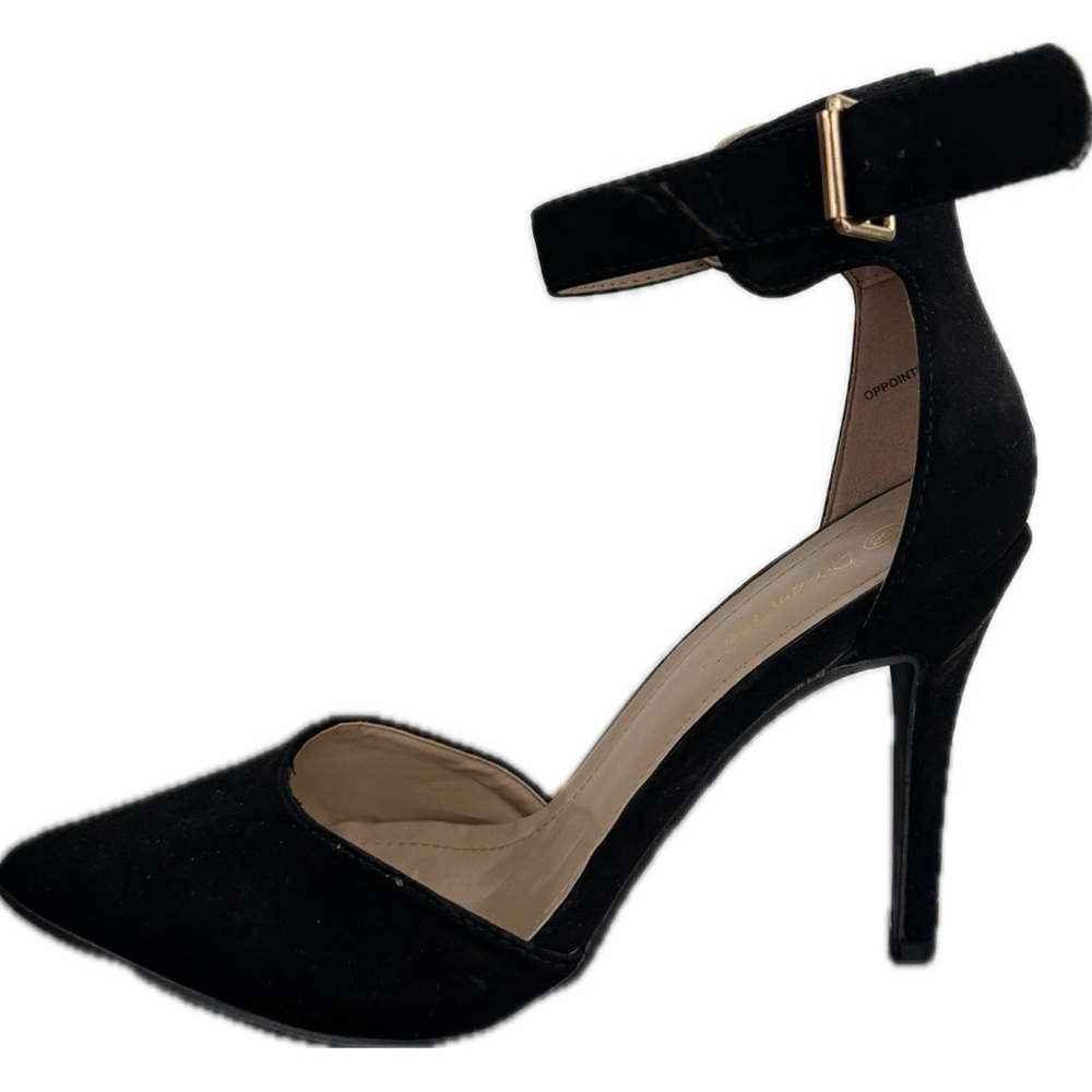 NWOT - Dream Pairs Black Ankle Strap Heels